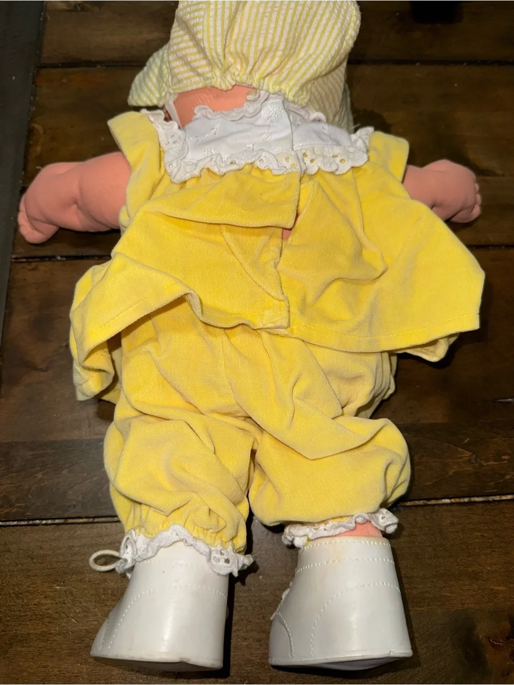 Vintage 1984 Coleco Cabbage Patch Kid Doll - Bald Blue Eyes P Factory Yellow Vel